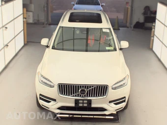 2025 Volvo XC90 Plug-In Hybrid Plus 6-Passenger - miniatura 2