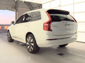 2025 Volvo XC90 Plug-In Hybrid Plus 6-Passenger - miniatura 6