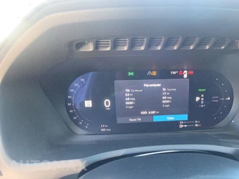 2025 Volvo XC90 Plug-In Hybrid Plus 7-Passenger – miniatura 12