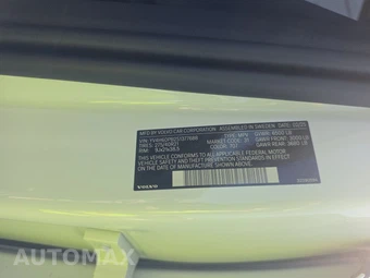 2025 Volvo XC90 Plug-In Hybrid Plus 7-Passenger – miniatura 15