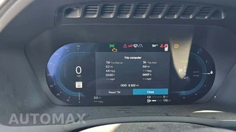 2025 Volvo XC90 Plug-In Hybrid Plus 7-Passenger – miniatura 30