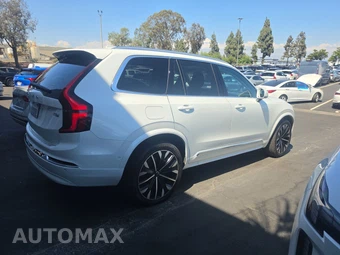 2025 Volvo XC90 Plug-In Hybrid Plus 7-Passenger – miniatura 4