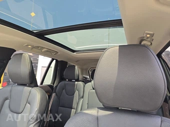 2025 Volvo XC90 Plug-In Hybrid Plus 7-Passenger - miniatura 19