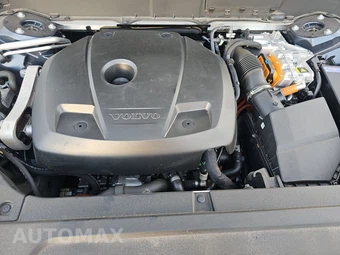 2025 Volvo XC90 Plug-In Hybrid Plus 7-Passenger - miniatura 16