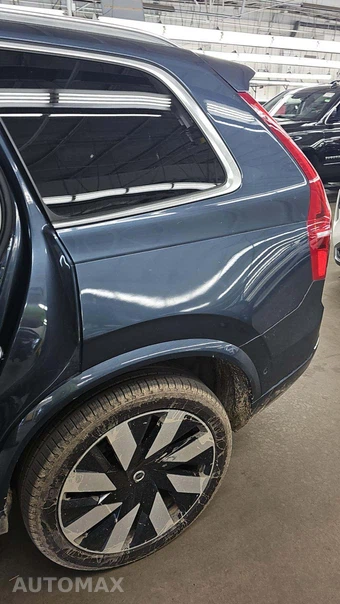 2025 Volvo XC90 Plug-In Hybrid Ultra 6-Passenger – miniatura 43