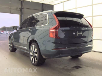 2025 Volvo XC90 Plug-In Hybrid Ultra 6-Passenger – miniatura 6