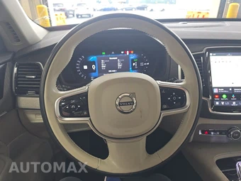 2025 Volvo XC90 Plug-In Hybrid Ultra 7-Passenger - miniatura 10
