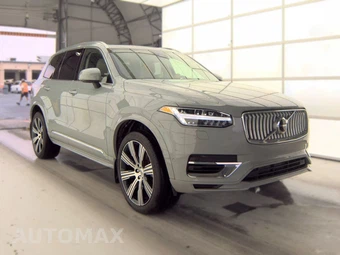2025 Volvo XC90 Plug-In Hybrid Ultra 7-Passenger - miniatura 3