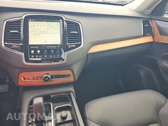 2025 Volvo XC90 Plus 6-Passenger - miniatura 11