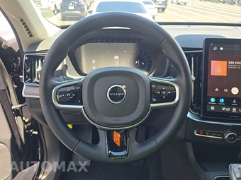 2025 Volvo XC90 Plus 6-Passenger – miniatura 10