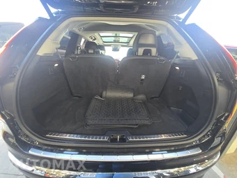 2025 Volvo XC90 Plus 6-Passenger – miniatura 17
