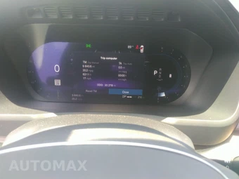 2025 Volvo XC90 Plus 6-Passenger – miniatura 19