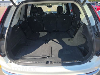2025 Volvo XC90 Plus 7-Passenger - miniatura 17