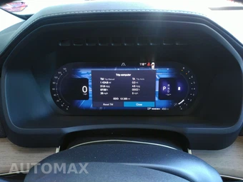 2025 Volvo XC90 Plus 7-Passenger – miniatura 17