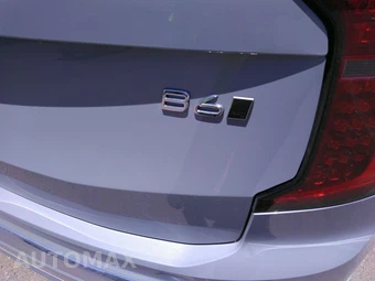 2025 Volvo XC90 Plus 7-Passenger – miniatura 25