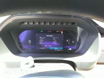 2025 Volvo XC90 Plus 7-Passenger – miniatura 27