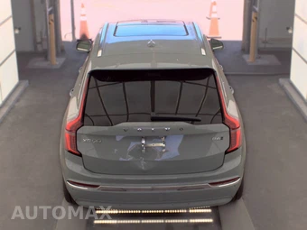 2025 Volvo XC90 Plus 7-Passenger – miniatura 5