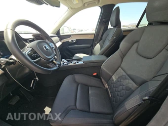 2025 Volvo XC90 Plus 7-Passenger – miniatura 7