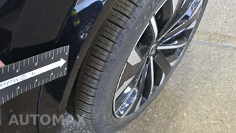 2025 Volvo XC90 Plus 7-Passenger – miniatura 21