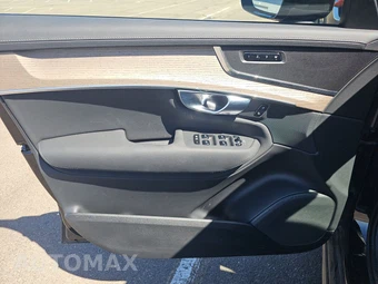 2025 Volvo XC90 Plus 7-Passenger – miniatura 9