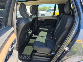 2025 Volvo XC90 Plus 7-Passenger - miniatura 7