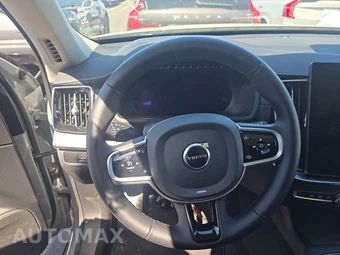 2025 Volvo XC90 Plus 7-Passenger - miniatura 10