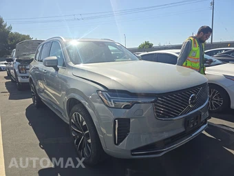 2025 Volvo XC90 Plus 7-Passenger - miniatura 3