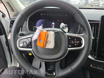 2025 Volvo XC90 Plus 7-Passenger - miniatura 10