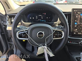 2025 Volvo XC90 Plus 7-Passenger - miniatura 10