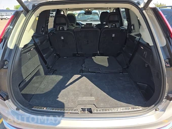 2025 Volvo XC90 Plus 7-Passenger - miniatura 17