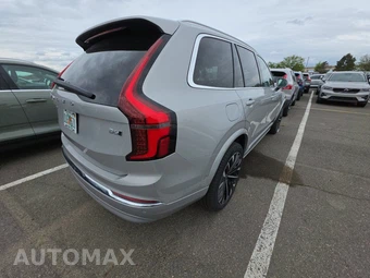 2025 Volvo XC90 Plus 7-Passenger - miniatura 4