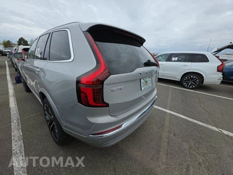 2025 Volvo XC90 Plus 7-Passenger - miniatura 6