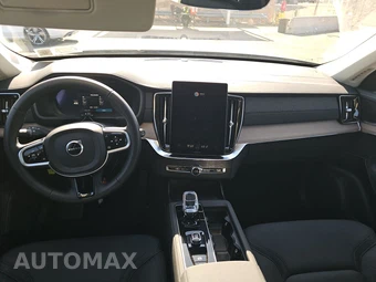 2025 Volvo XC90 Plus 7-Passenger - miniatura 11