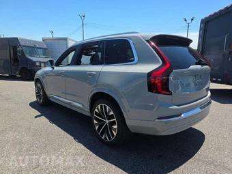 2025 Volvo XC90 Plus 7-Passenger – miniatura 2