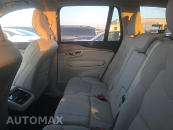 2025 Volvo XC90 Plus 7-Passenger – miniatura 13