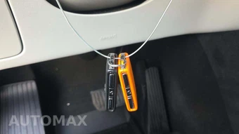 2025 Volvo XC90 Plus 7-Passenger – miniatura 17