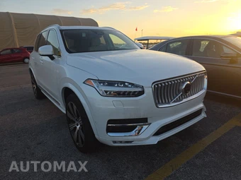 2025 Volvo XC90 Plus 7-Passenger – miniatura 3