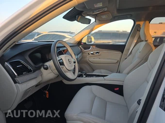 2025 Volvo XC90 Plus 7-Passenger – miniatura 7