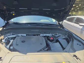 2025 Volvo XC90 Plus 7-Passenger – miniatura 16