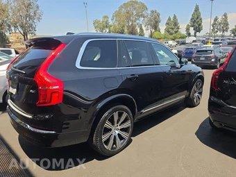 2025 Volvo XC90 Plus 7-Passenger – miniatura 4
