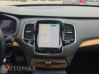 2025 Volvo XC90 Plus 7-Passenger – miniatura 11