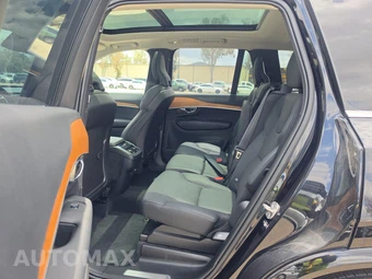 2025 Volvo XC90 Plus 7-Passenger – miniatura 13