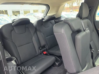 2025 Volvo XC90 Plus 7-Passenger – miniatura 14