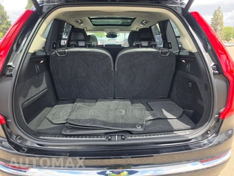 2025 Volvo XC90 Plus 7-Passenger – miniatura 17