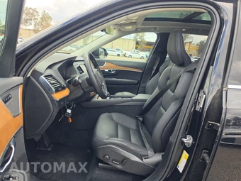 2025 Volvo XC90 Plus 7-Passenger – miniatura 7