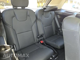 2025 Volvo XC90 Plus 7-Passenger – miniatura 14