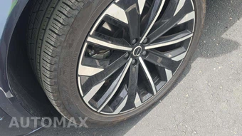 2025 Volvo XC90 Plus 7-Passenger