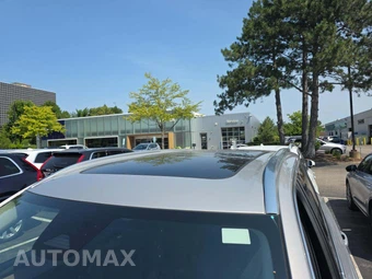 2025 Volvo XC90 Plus 7-Passenger – miniatura 12