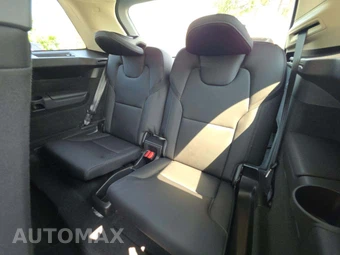 2025 Volvo XC90 Plus 7-Passenger – miniatura 14