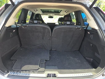 2025 Volvo XC90 Plus 7-Passenger – miniatura 17